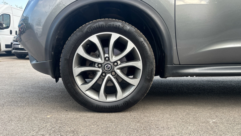 Nissan Juke 1.6 [112] Tekna 5dr CVT [Bose] Petrol Hatchback